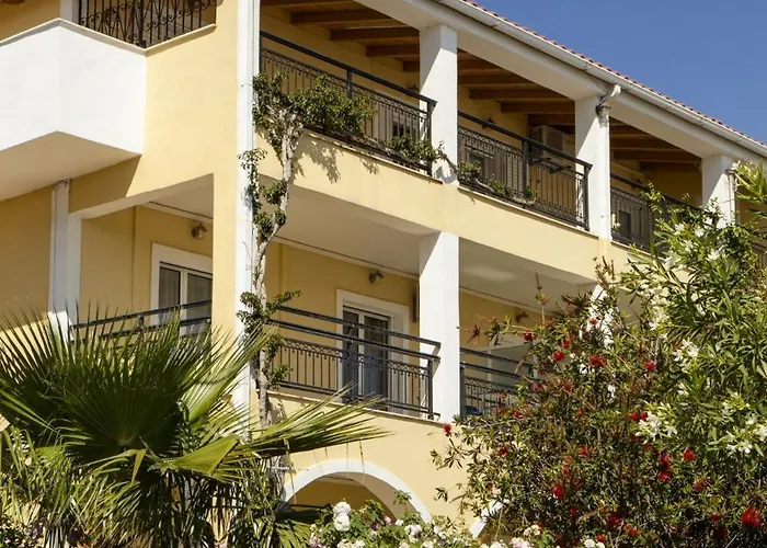 Searocco Studios & Apartments - Close To Alykes Center, By Zantewize