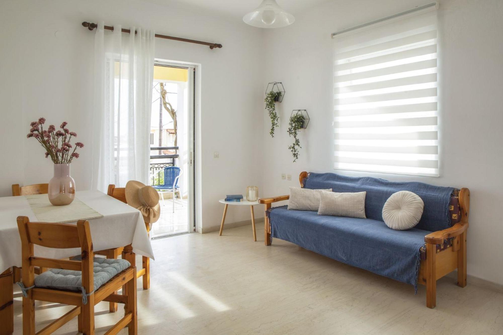 Searocco & - Close To Center, By Zantewize Alykes (Zakynthos)